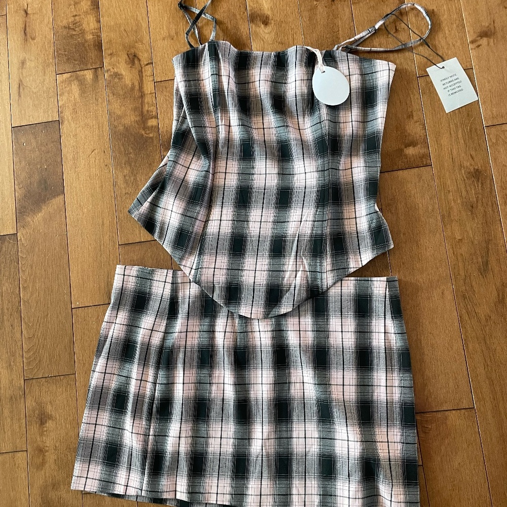 'More To Come' Set - Medium